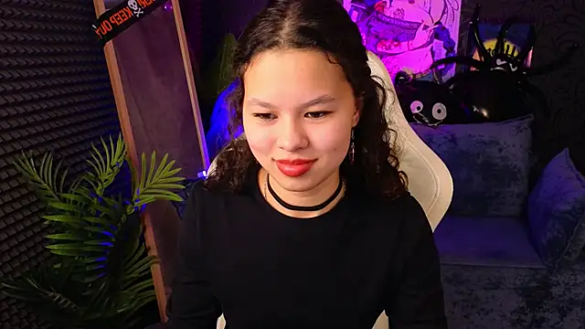 Snapshot of moco_choco chatting on 11-04-25, 01:27 moco choco online show from 11-04-25, 01:27