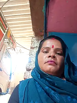 Snapshot of Sh_kiyara chatting on 09-25-25, 05:00 Sh kiyara online show from 09-25-25, 05:00