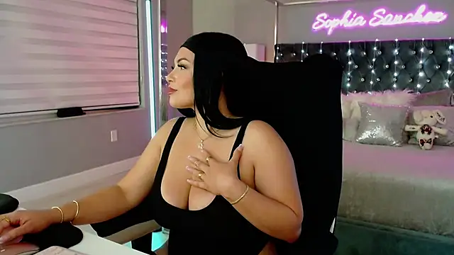 theofficialsophiasanchez online show from 05-27-26, 04:09