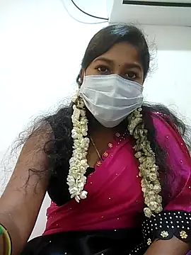 Snapshot of TAMIL_AMMUKUTTYY chatting on 09-21-25, 06:09 TAMIL AMMUKUTTYY online show from 09-21-25, 06:09