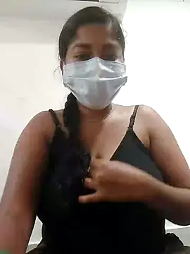 Snapshot of TAMIL_AMMUKUTTYY chatting on 09-24-25, 07:39 TAMIL AMMUKUTTYY online show from 09-24-25, 07:39