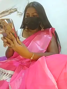 Snapshot of TAMIL_AMMUKUTTYY chatting on 11-18-25, 06:45 TAMIL AMMUKUTTYY online show from 11-18-25, 06:45