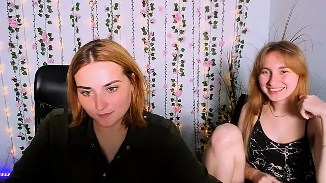 Snapshot of casey_meow_ chatting on 09-25-25, 02:54 casey meow online show from 09-25-25, 02:54