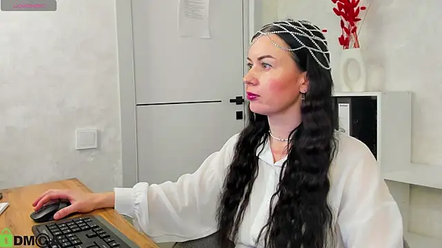 Snapshot of Stella_Leon chatting on 10-09-25, 01:03 Stella Leon online show from 10-09-25, 01:03