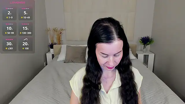 Snapshot of Stella_Leon chatting on 10-18-25, 01:08 Stella Leon online show from 10-18-25, 01:08