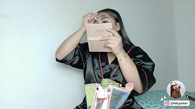 Snapshot of Natashaparker__ chatting on 03-10-26, 07:41 Natashaparker online show from 03-10-26, 07:41