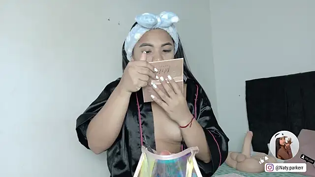 Natashaparker   online show from 04-08-26, 09:37