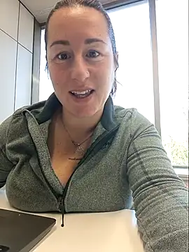 Snapshot of bichota85 chatting on 01-12-26, 09:47 bichota85 online show from 01-12-26, 09:47