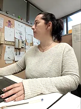 Snapshot of bichota85 chatting on 02-13-26, 11:17 bichota85 online show from 02-13-26, 11:17