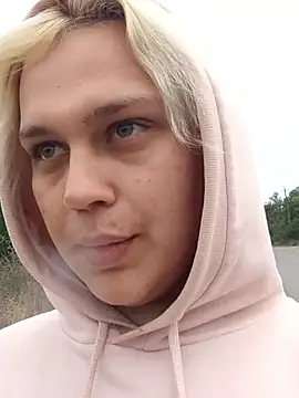 MargoShein online show from 09-29-25, 02:44