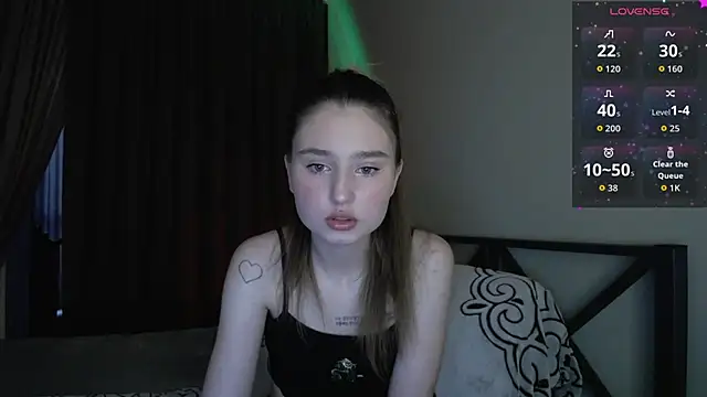  Lua   online show from 09-23-25, 03:37