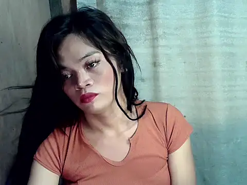 Snapshot of Nikah_loves_u chatting on 12-03-25, 04:20 Nikah loves u online show from 12-03-25, 04:20