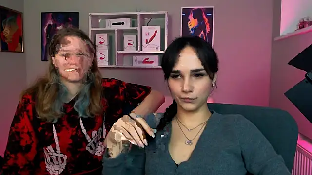 ariana ross7 online show from 12-20-25, 10:22