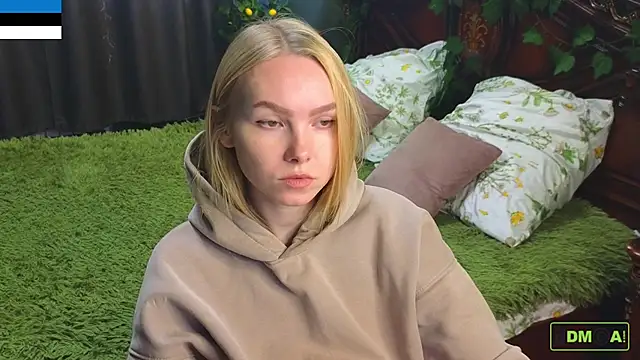 hey Olivia online show from 11-16-25, 07:47