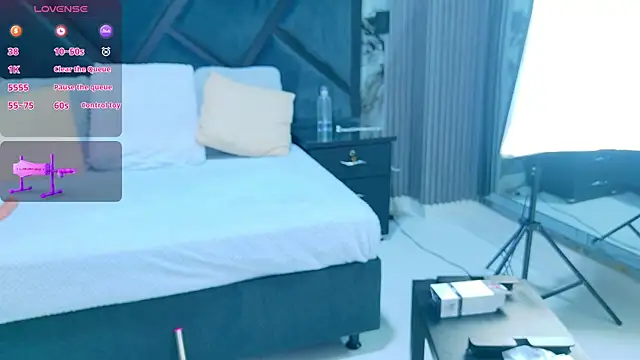 Snapshot of SabrinnaTaylor chatting on 02-09-26, 08:02 SabrinnaTaylor online show from 02-09-26, 08:02