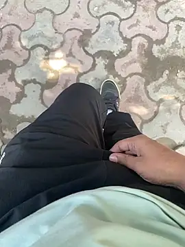 Snapshot of swami_ji chatting on 10-10-25, 06:12 swami ji online show from 10-10-25, 06:12