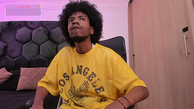 AllexJacob online show from 04-20-26, 01:14