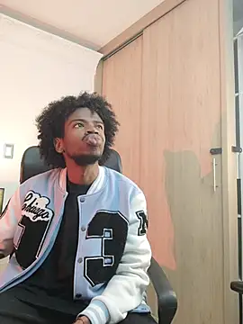 AllexJacob online show from 04-28-26, 01:27