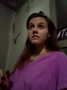 Snapshot of cicithtbitch chatting on 10-10-25, 08:30 cicithtbitch online show from 10-10-25, 08:30