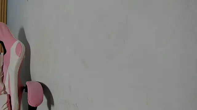 Naomis 35 online show from 11-19-25, 07:14