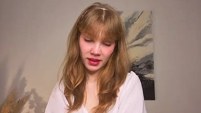 pienaple online show from 11-07-25, 04:01