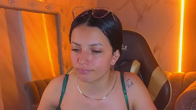 sophiadoll tf online show from 06-01-26, 01:35