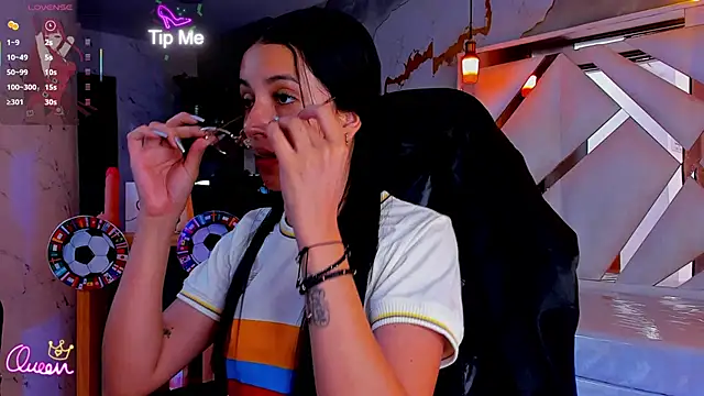 sophiadoll tf online show from 06-17-26, 01:01