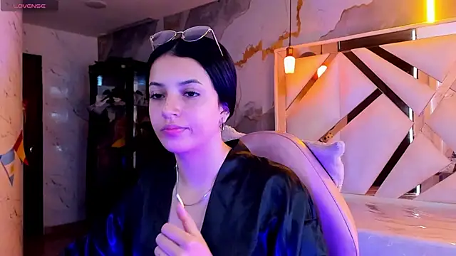 sophiadoll tf online show from 06-25-26, 12:42