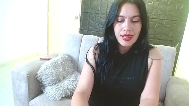 Snapshot of cristal1609 chatting on 10-03-25, 01:30 cristal1609 online show from 10-03-25, 01:30