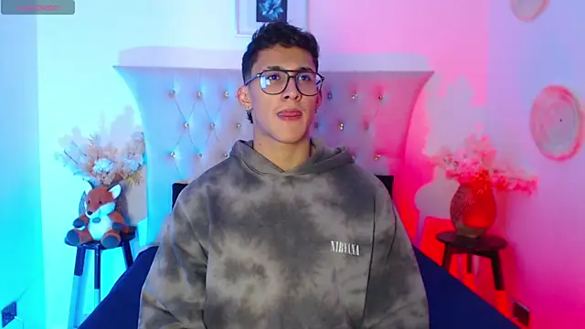 SalvadorFit online show from 11-06-25, 08:32