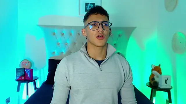 SalvadorFit online show from 11-25-25, 08:42