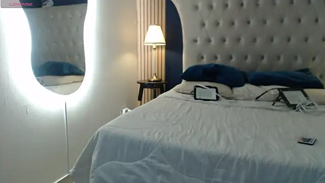 Snapshot of SalvadorFit chatting on 05-06-26, 08:36 SalvadorFit online show from 05-06-26, 08:36