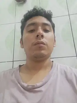 Snapshot of latinbigcock1_ chatting on 10-31-25, 11:28 latinbigcock1 online show from 10-31-25, 11:28