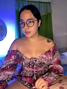 sacha torres02 online show from 12-04-25, 01:48