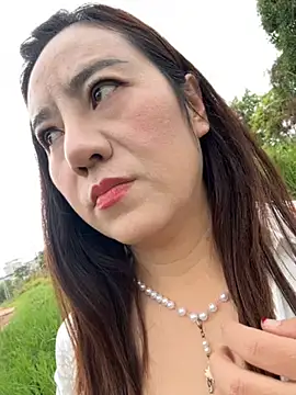 Snapshot of Kayla-love chatting on 11-06-25, 03:29 Kayla-love online show from 11-06-25, 03:29