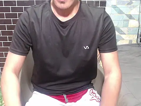 Snapshot of Heaven_steven chatting on 09-25-25, 08:18 Heaven steven online show from 09-25-25, 08:18