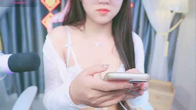 Cherry-26 online show from 02-28-26, 04:02