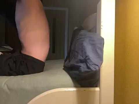 Snapshot of Randy9222 chatting on 02-14-26, 08:22 Randy9222 online show from 02-14-26, 08:22