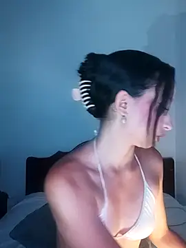 Snapshot of Vale_stone_ chatting on 11-02-25, 03:25 Vale stone online show from 11-02-25, 03:25