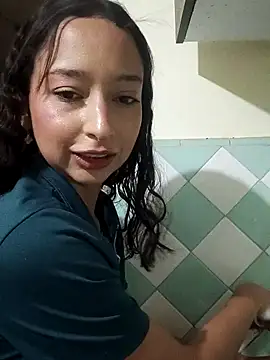 Snapshot of Vale_stone_ chatting on 01-06-26, 10:56 Vale stone online show from 01-06-26, 10:56