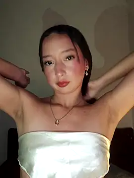 Snapshot of Vale_stone_ chatting on 01-10-26, 12:12 Vale stone online show from 01-10-26, 12:12