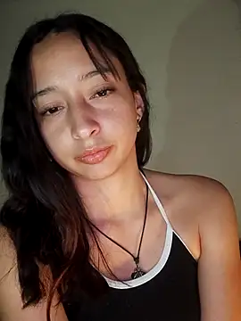 Snapshot of Vale_stone_ chatting on 03-04-26, 03:45 Vale stone online show from 03-04-26, 03:45