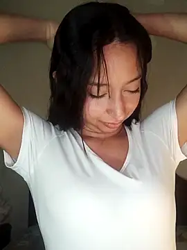 Snapshot of Vale_stone_ chatting on 03-08-26, 10:35 Vale stone online show from 03-08-26, 10:35