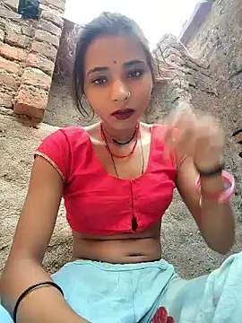 Snapshot of R_Roshni chatting on 05-14-26, 01:45 R Roshni online show from 05-14-26, 01:45
