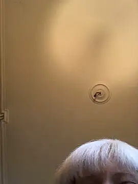 juliaoneandonly online show from 10-02-25, 10:33