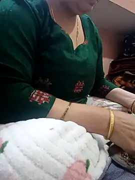 Snapshot of Jeya_thakur chatting on 02-13-26, 07:04 Jeya thakur online show from 02-13-26, 07:04