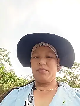 callistra online show from 04-23-26, 01:07