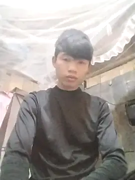 Nhyy xx online show from 12-17-25, 08:20