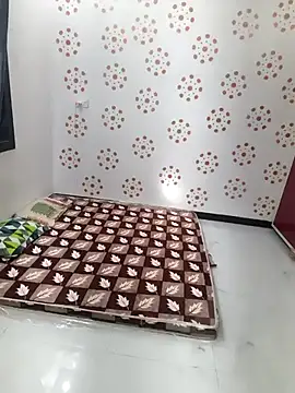 sassyishhu76 online show from 10-09-25, 10:13