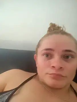 Cherrysweetyx online show from 10-19-25, 07:14